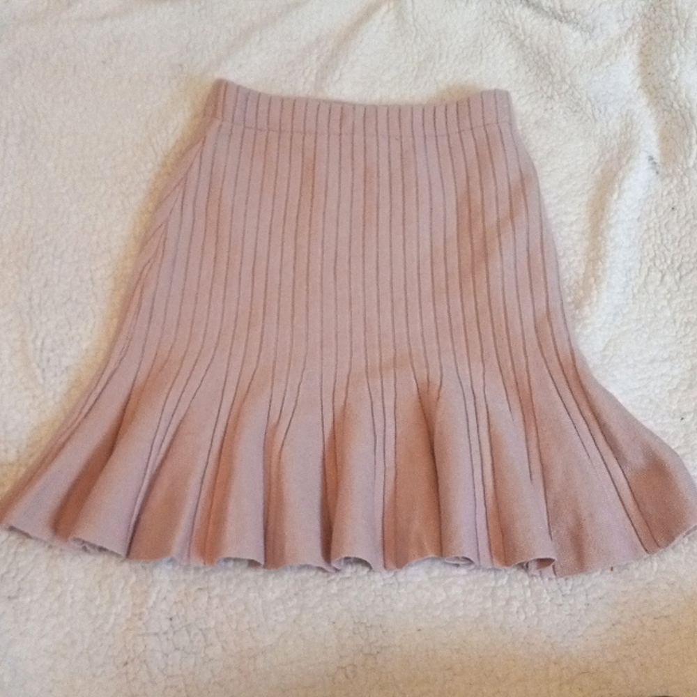 Simplee Pale Pink Skirt, Size Small